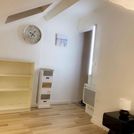 Coquet Appartement 2 Pieces Alfortville Dış mekan fotoğraf