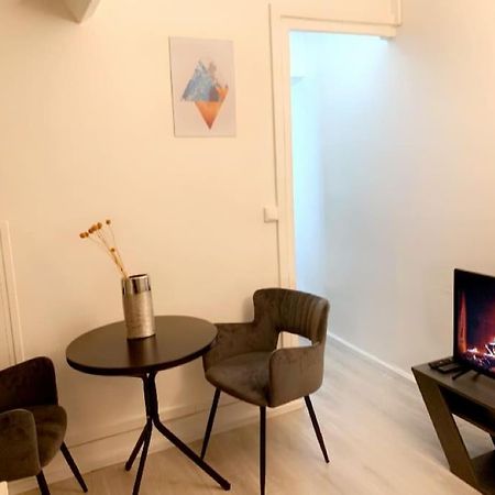 Coquet Appartement 2 Pieces Alfortville Dış mekan fotoğraf